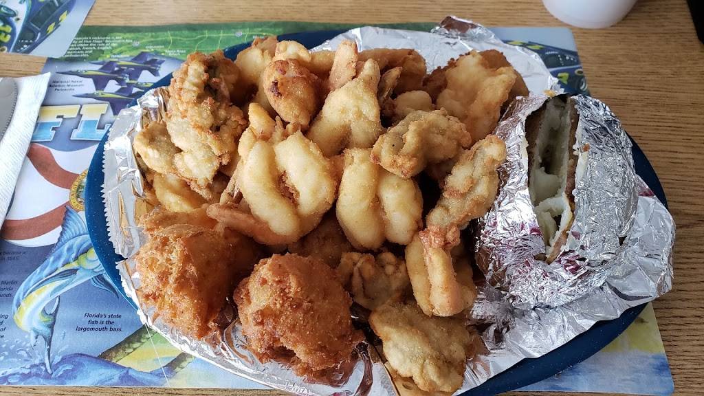 Seafood Kitchen | restaurant | 31 Royal Palms Dr, Atlantic Beach, FL 32233, USA | 9042418470 OR +1 904-241-8470