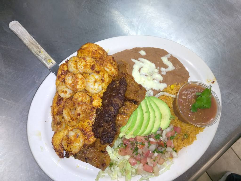 Adrianas Mexican Restaurant | restaurant | 118 SW 2nd St, Walnut Ridge, AR 72476, USA | 8708867000 OR +1 870-886-7000