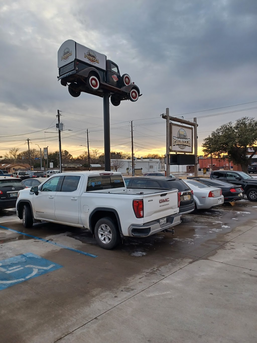 Pioneer of Texas | restaurant | 4545 Maplewood Ave, Wichita Falls, TX 76308, USA | 9406922170 OR +1 940-692-2170