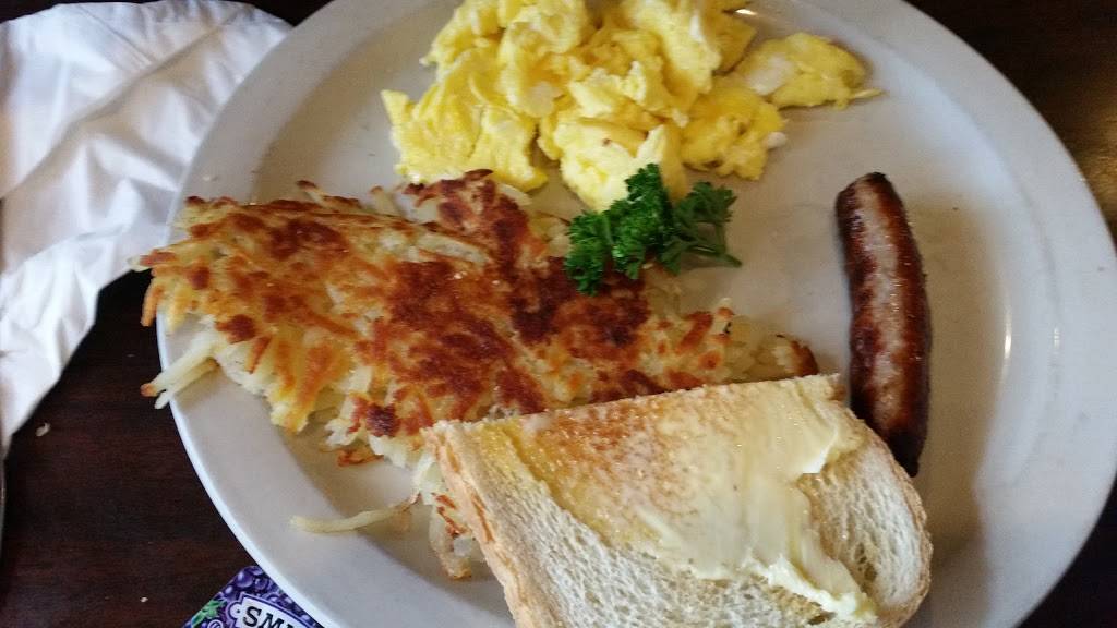 Sea Breeze Restaurant & Lounge | restaurant | 84774 US-101, Seaside, OR 97138, USA | 5037387329 OR +1 503-738-7329