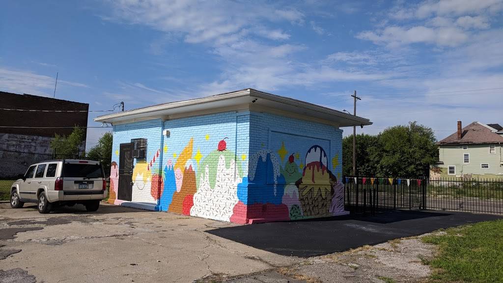 Miss Virginias Ice Cream Parlor | restaurant | 8801 Oakland Ave, Detroit, MI 48211, USA | 3136497850 OR +1 313-649-7850