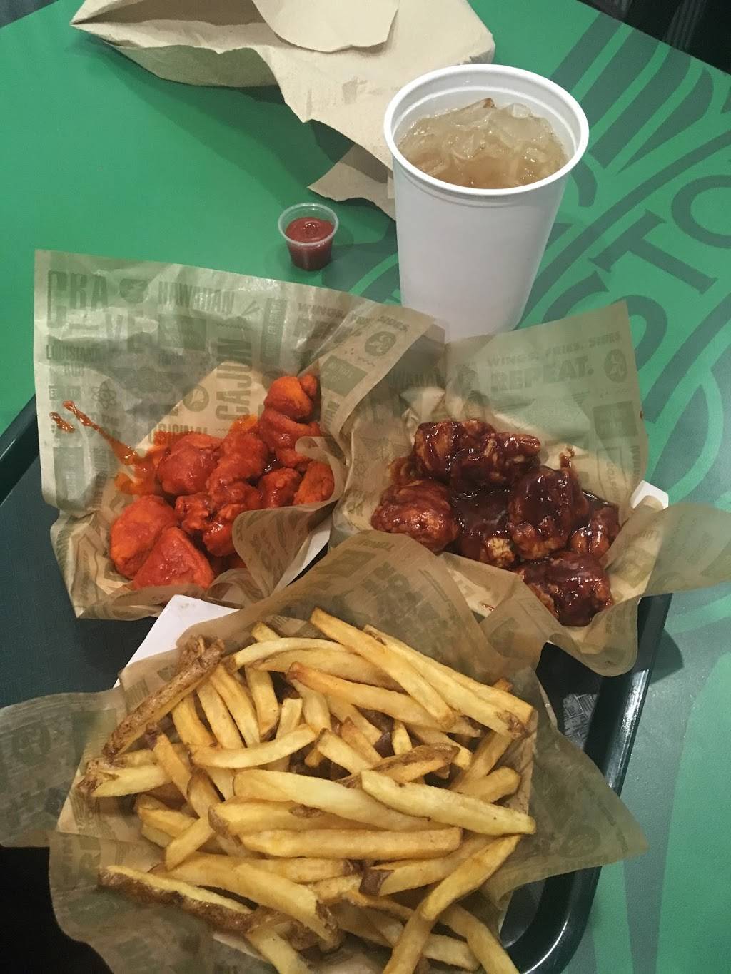 Wingstop | restaurant | 4442 Slauson Ave, Maywood, CA 90270, USA | 3237739464 OR +1 323-773-9464
