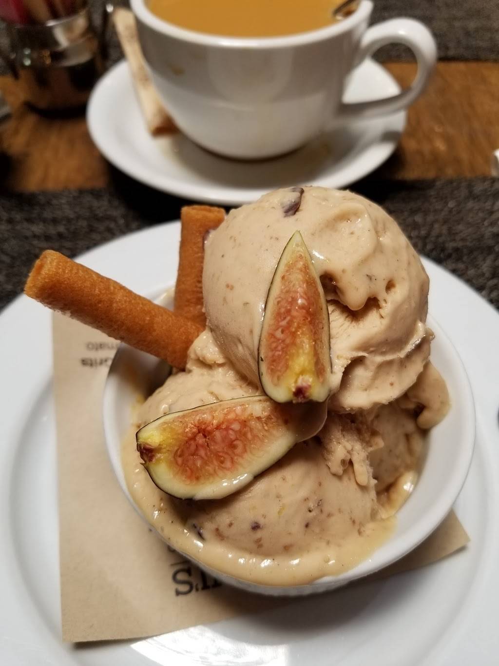 Rusconis American Kitchen | restaurant | 10637 N Tatum Blvd, Phoenix, AZ 85028, USA | 4804830009 OR +1 480-483-0009