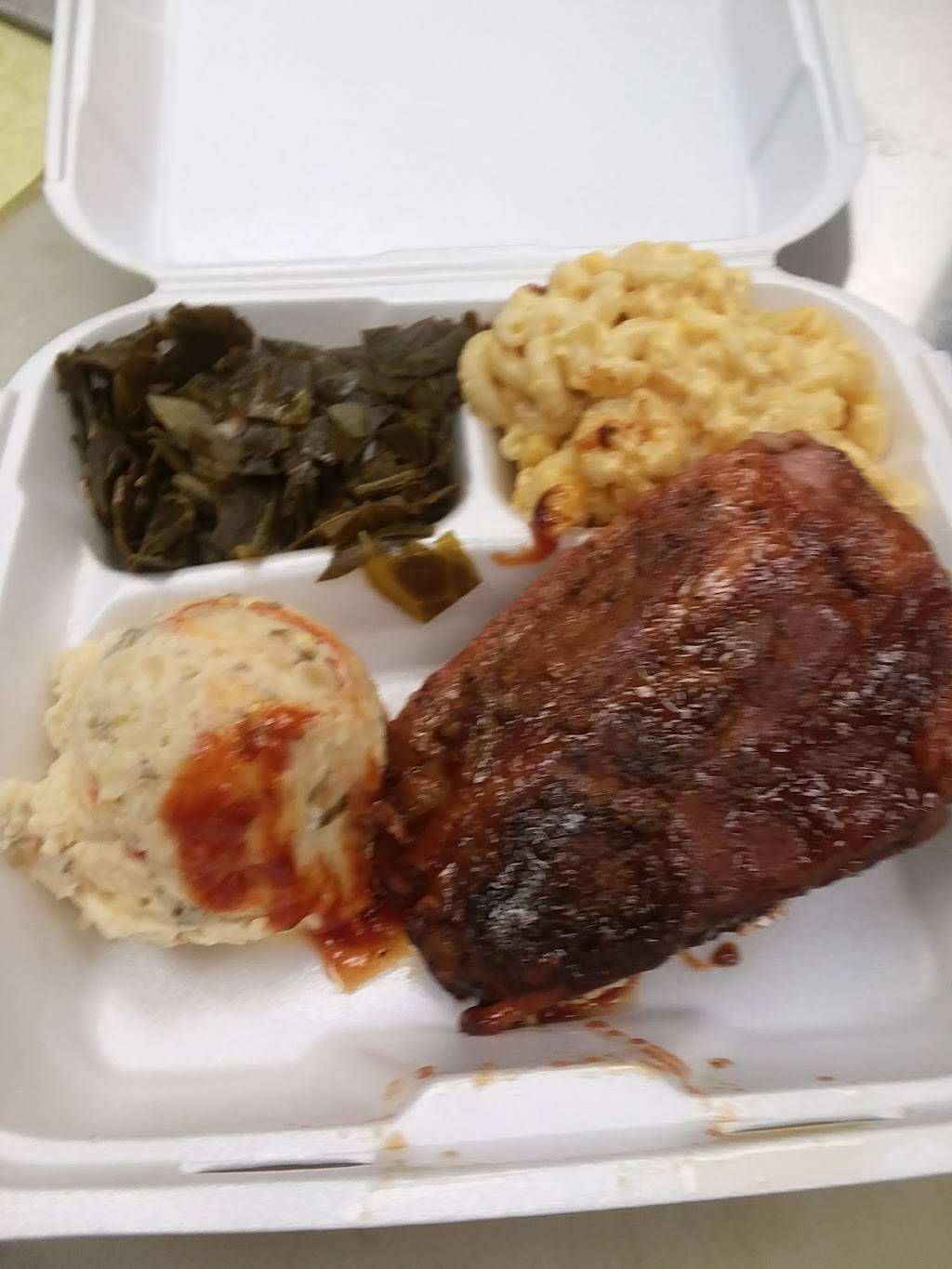 bobs cajun boil | restaurant | 15356 La Paz Dr, Victorville, CA 92395, USA | 7602410333 OR +1 760-241-0333