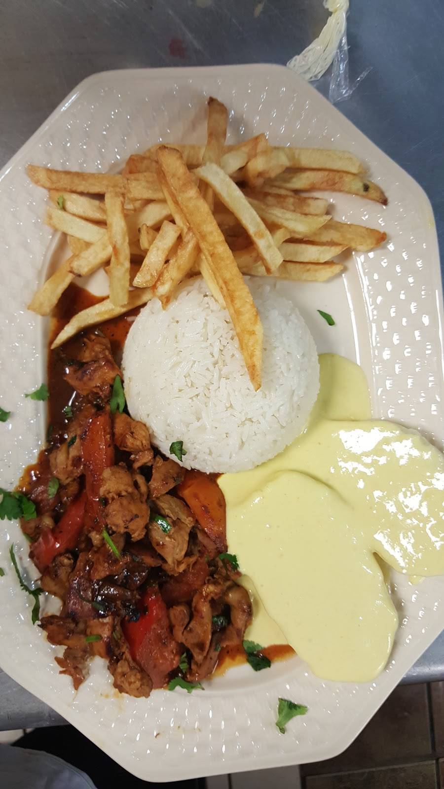 Las 3 Regiones | restaurant | 13840 Braddock Rd, Centreville, VA 20121, USA | 7038305930 OR +1 703-830-5930