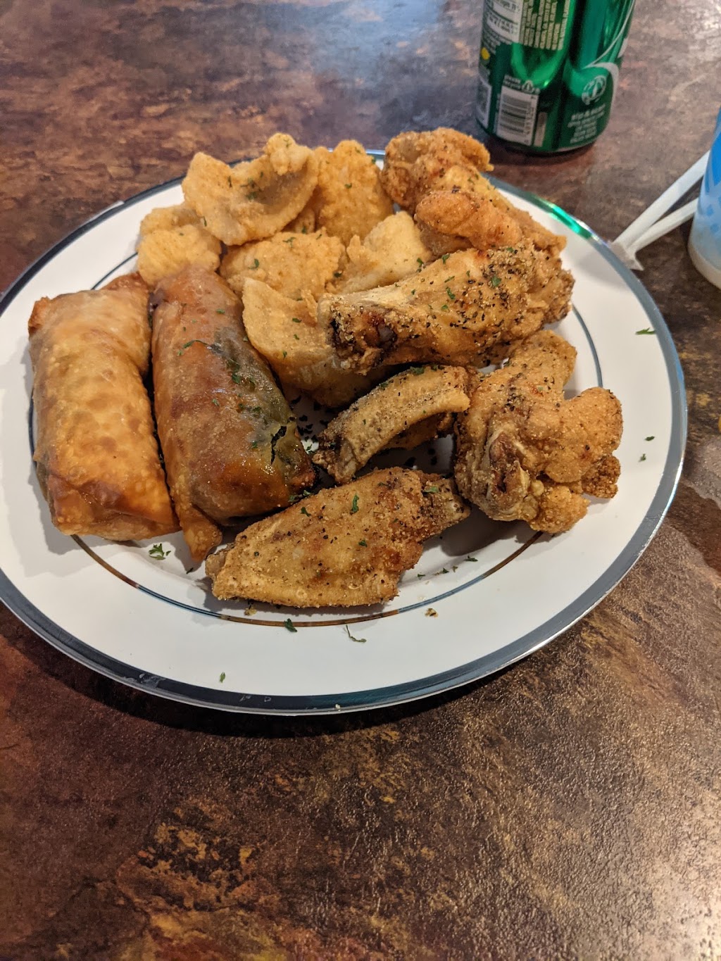 Family Soul | restaurant | 2300 N Rainbow Blvd, Las Vegas, NV 89108, USA | 7252055085 OR +1 725-205-5085