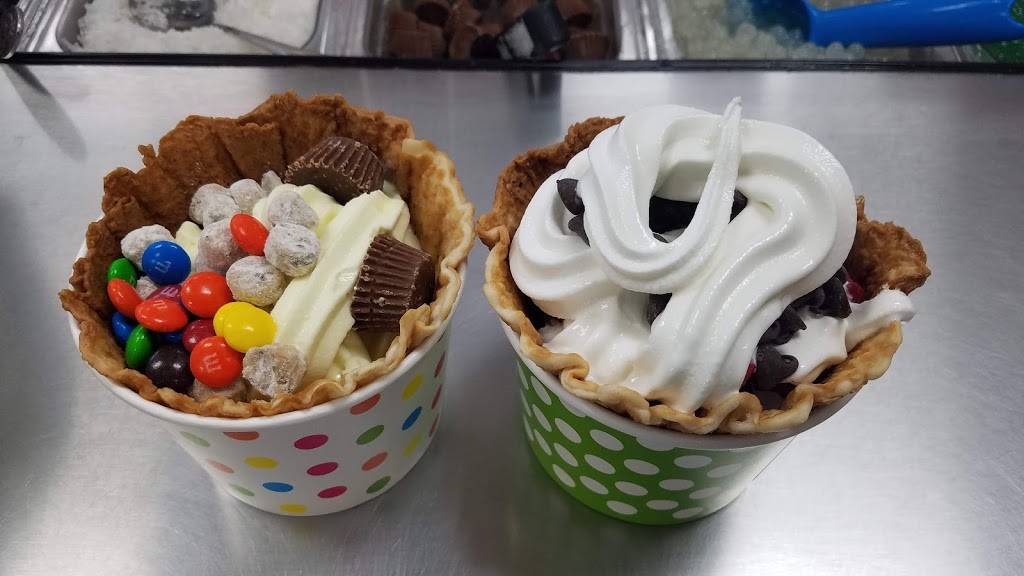 Surf Shack Coastal Kitchen | restaurant | 12217 W Linebaugh Ave, Tampa, FL 33626, USA | 8134755916 OR +1 813-475-5916