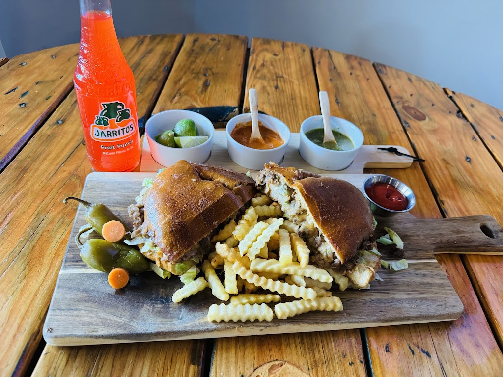 Made in Mexico Tacos and Tequila. | restaurant | 1241 McFarland Blvd E Suit B1, Tuscaloosa, AL 35404, USA | 2057377552 OR +1 205-737-7552