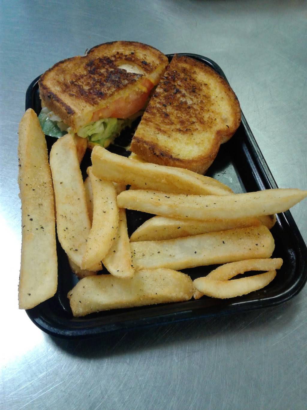 Joes Bar & Grill | restaurant | 605 Indian Trail Lilburn Rd NW, Lilburn, GA 30047, USA | 7709313001 OR +1 770-931-3001