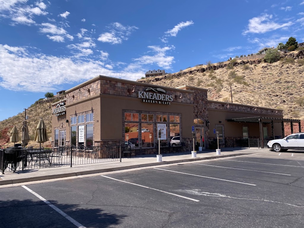 Kneaders Bakery & Cafe | bakery | 199 N Bluff St, St. George, UT 84770, USA | 4357679450 OR +1 435-767-9450