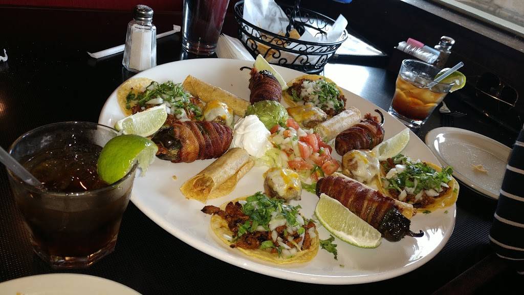 La Tapatía | restaurant | 11920 Westheimer Rd, Houston, TX 77077, USA | 2815898808 OR +1 281-589-8808