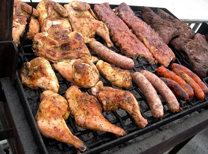 Bobs Country Meats | restaurant | 19012 Soledad Canyon Rd Suite A, Santa Clarita, CA 91351, USA | 6612515995 OR +1 661-251-5995