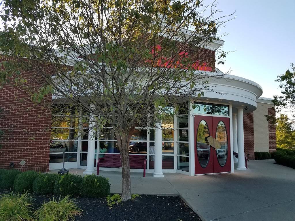 Red Robin Gourmet Burgers and Brews | restaurant | 6750 Rockside Rd, Independence, OH 44131, USA | 2166420881 OR +1 216-642-0881