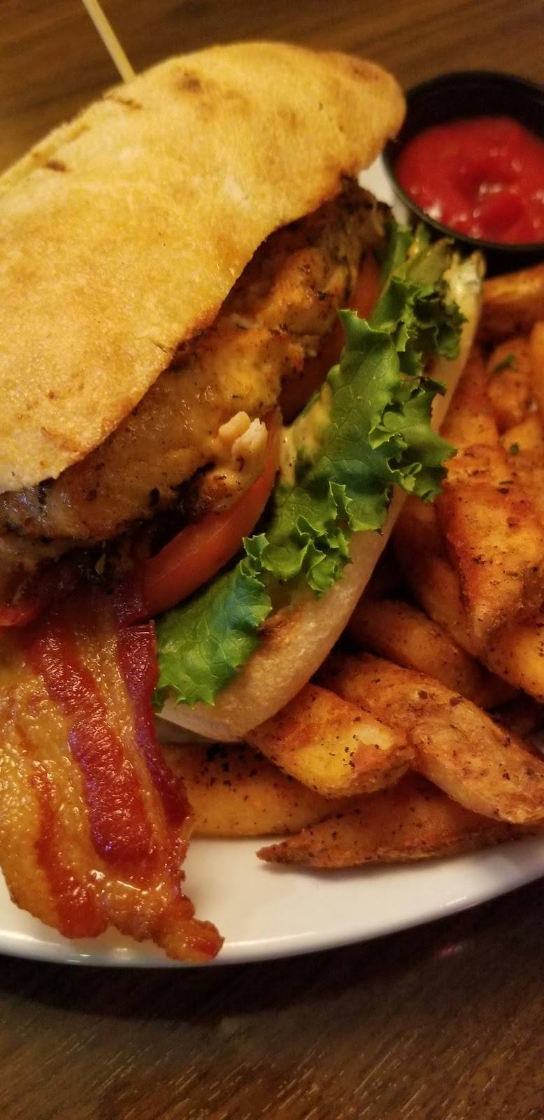 Buckleys Lunchbox & Catering | restaurant | 919 S Yates Rd, Memphis, TN 38120, USA | 9016820570 OR +1 901-682-0570