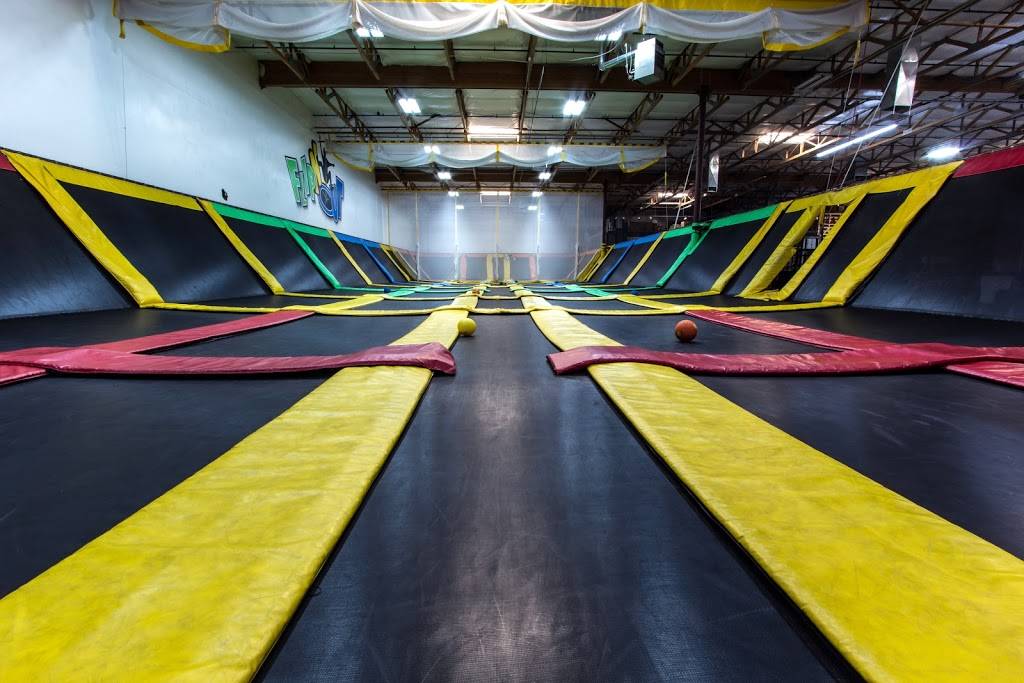 Flip N Out Xtreme | meal takeaway | 4245 S Grand Canyon Dr Suite #111, Las Vegas, NV 89147, USA | 7025799999 OR +1 702-579-9999