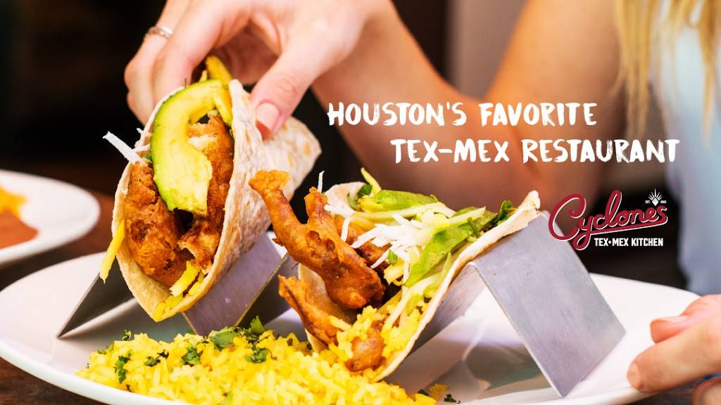 Cyclone Anaya’s Mexican Kitchen | restaurant | 5214 Morningside Dr, Houston, TX 77005, USA | 7135233600 OR +1 713-523-3600
