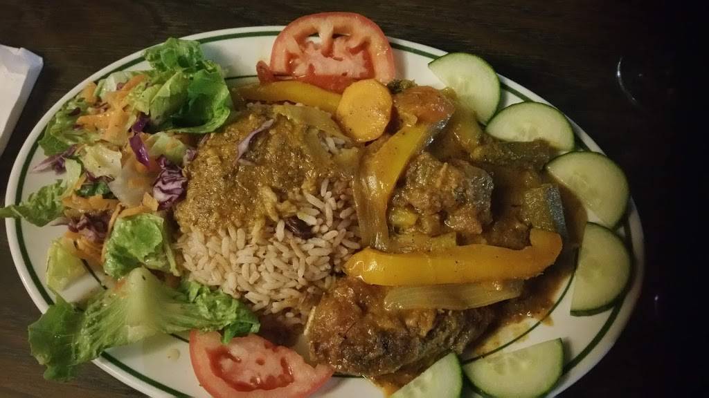 Elias Restaurant & Tavern | restaurant | 3310 Keele St, North York, ON M3M 2H7, Canada | 4166331735 OR +1 416-633-1735