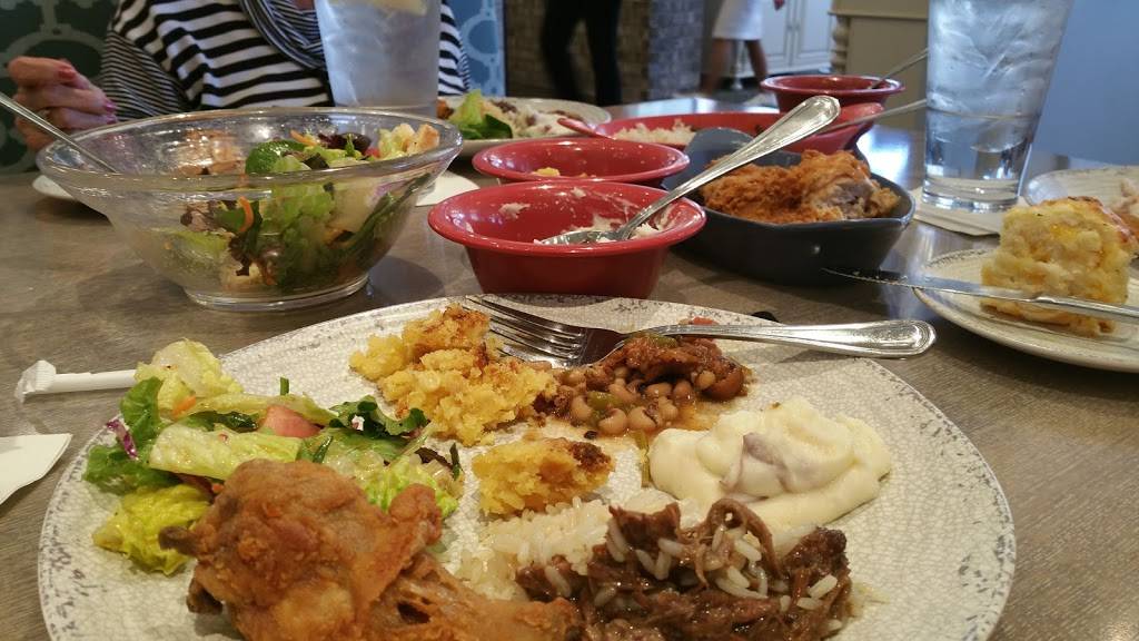 Paula Deens Family Kitchen | restaurant | 545, Branson, MO 65616, USA | 4173205127 OR +1 417-320-5127