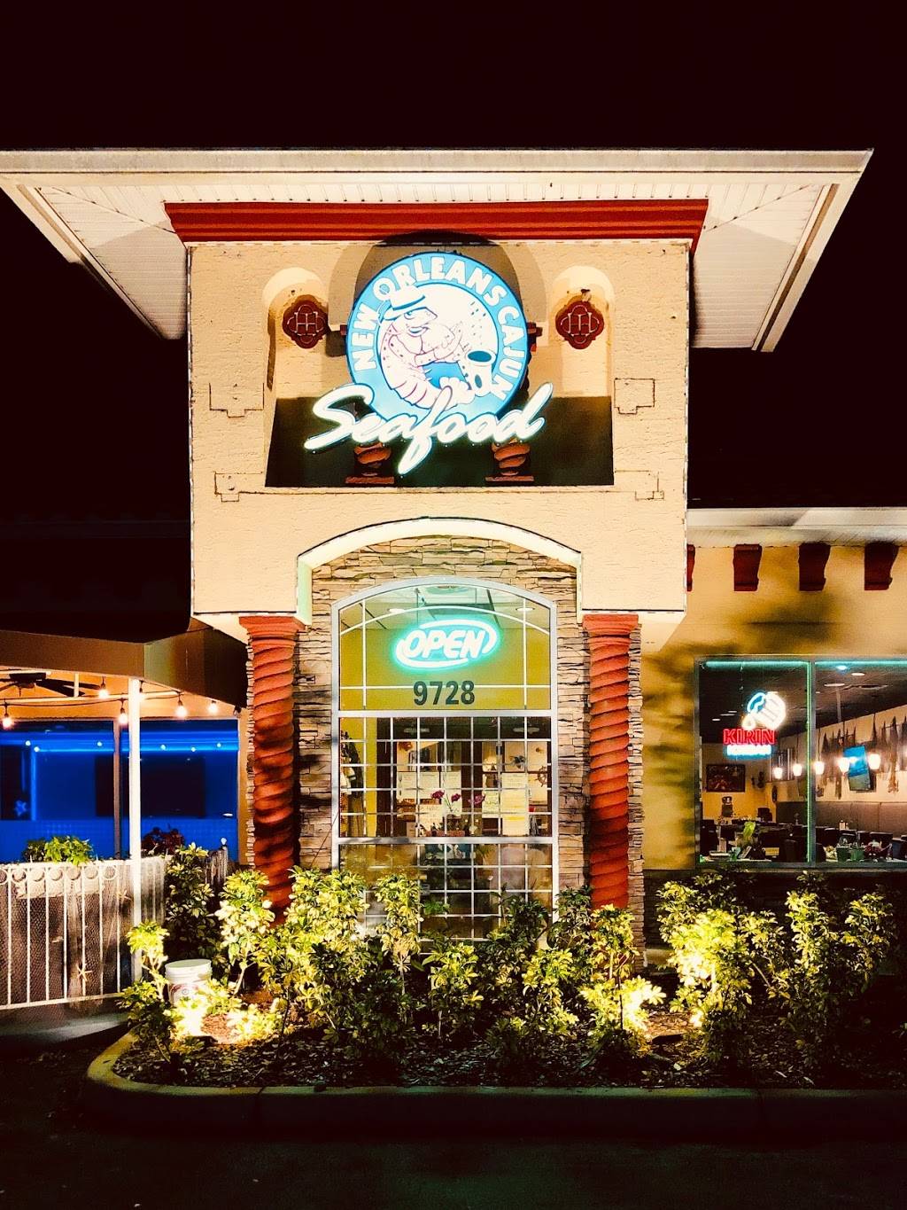 New Orleans Cajun Seafood | restaurant | 9728 E Colonial Dr, Orlando, FL 32817, USA | 4072709559 OR +1 407-270-9559