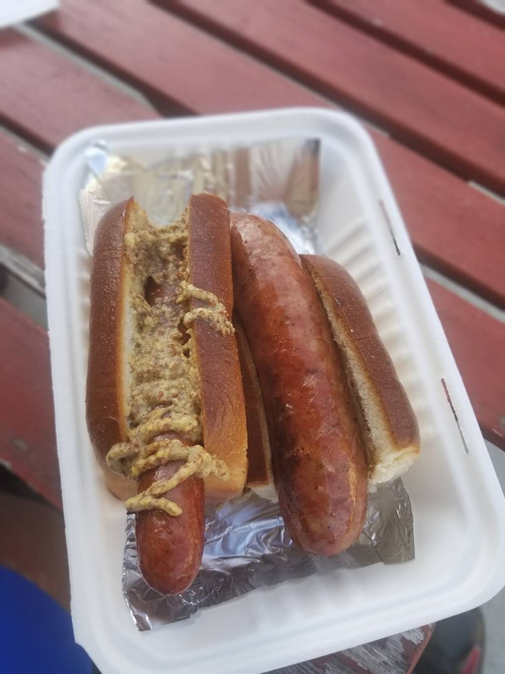 Doggy Dogg Atl | restaurant | 310 E Howard Ave, Decatur, GA 30030, USA | 6784660362 OR +1 678-466-0362