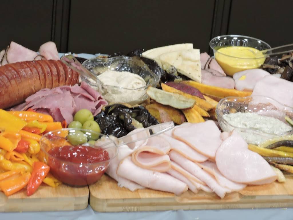 Buffalo Kosher Gourmet at The Myers Family Tel Aviv Café | restaurant | 2640 N Forest Rd, Getzville, NY 14068, USA | 7166884033 OR +1 716-688-4033