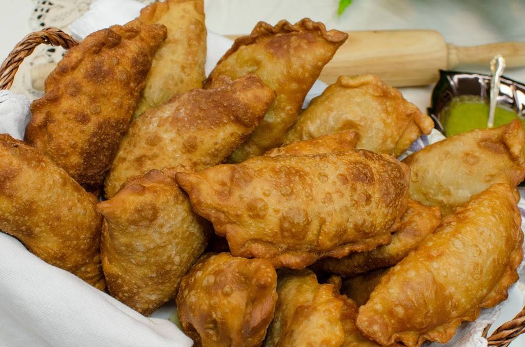 Island Rotisserie Chicken | restaurant | 400 Bay St, Staten Island, NY 10301, USA | 9173978912 OR +1 917-397-8912