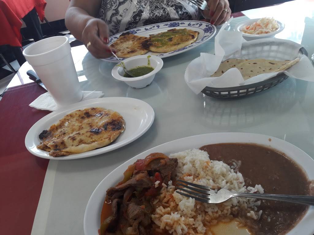 El Candelareno | restaurant | 5103 S Figueroa St, Los Angeles, CA 90037, USA | 3232319205 OR +1 323-231-9205