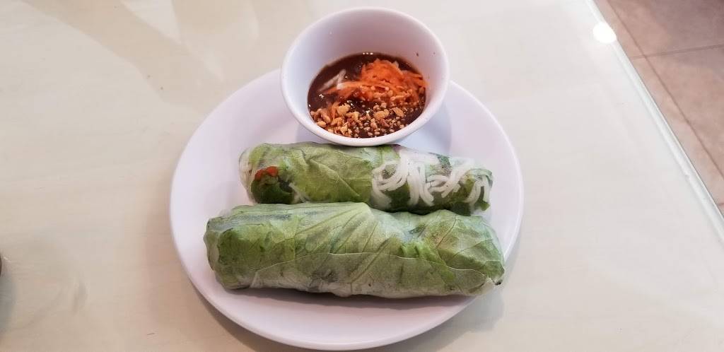 828 Pho | restaurant | 220 W 1st St, Santa Ana, CA 92701, USA | 7145680338 OR +1 714-568-0338