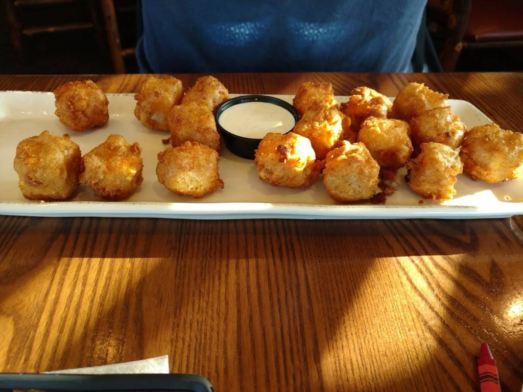 Grizzlys Wood-Fired Grill - Willmar | restaurant | 2207 1st St S, Willmar, MN 56201, USA | 3202310840 OR +1 320-231-0840