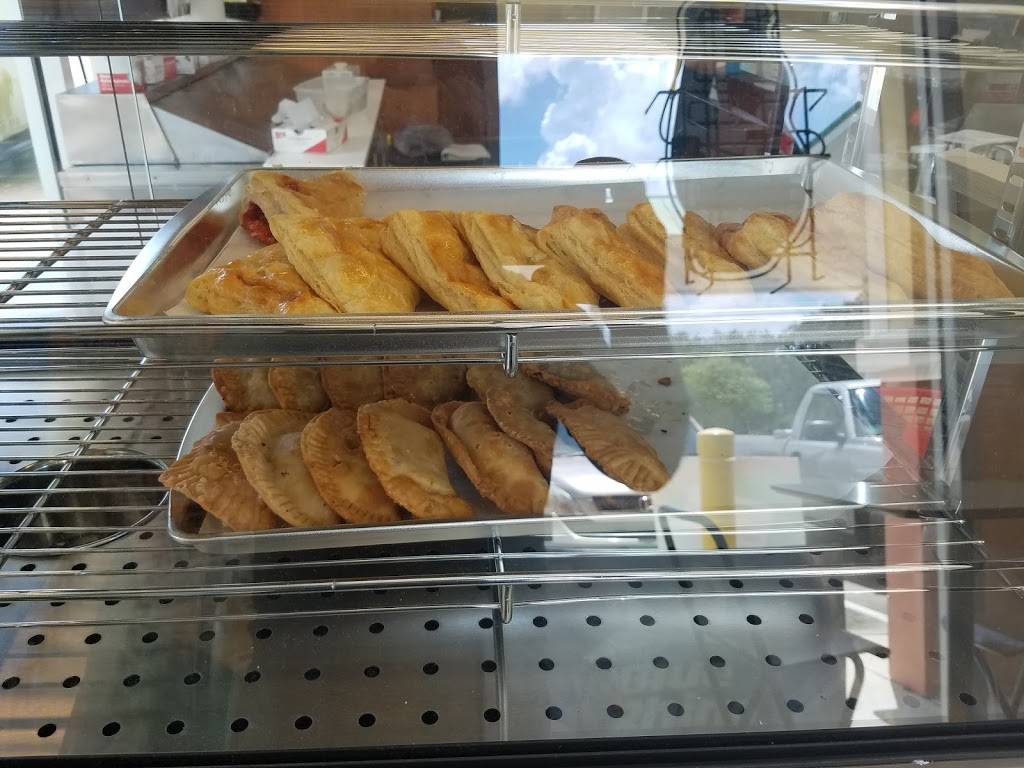 Henrys Cuban Cafe | restaurant | 3565 Jupiter Blvd SE, Palm Bay, FL 32909, USA | 3213273630 OR +1 321-327-3630