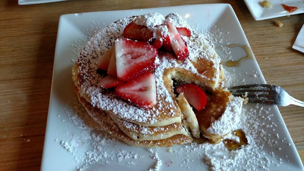 Candlewyck Diner | restaurant | 179 Paterson Ave, East Rutherford, NJ 07073, USA | 2019334446 OR +1 201-933-4446