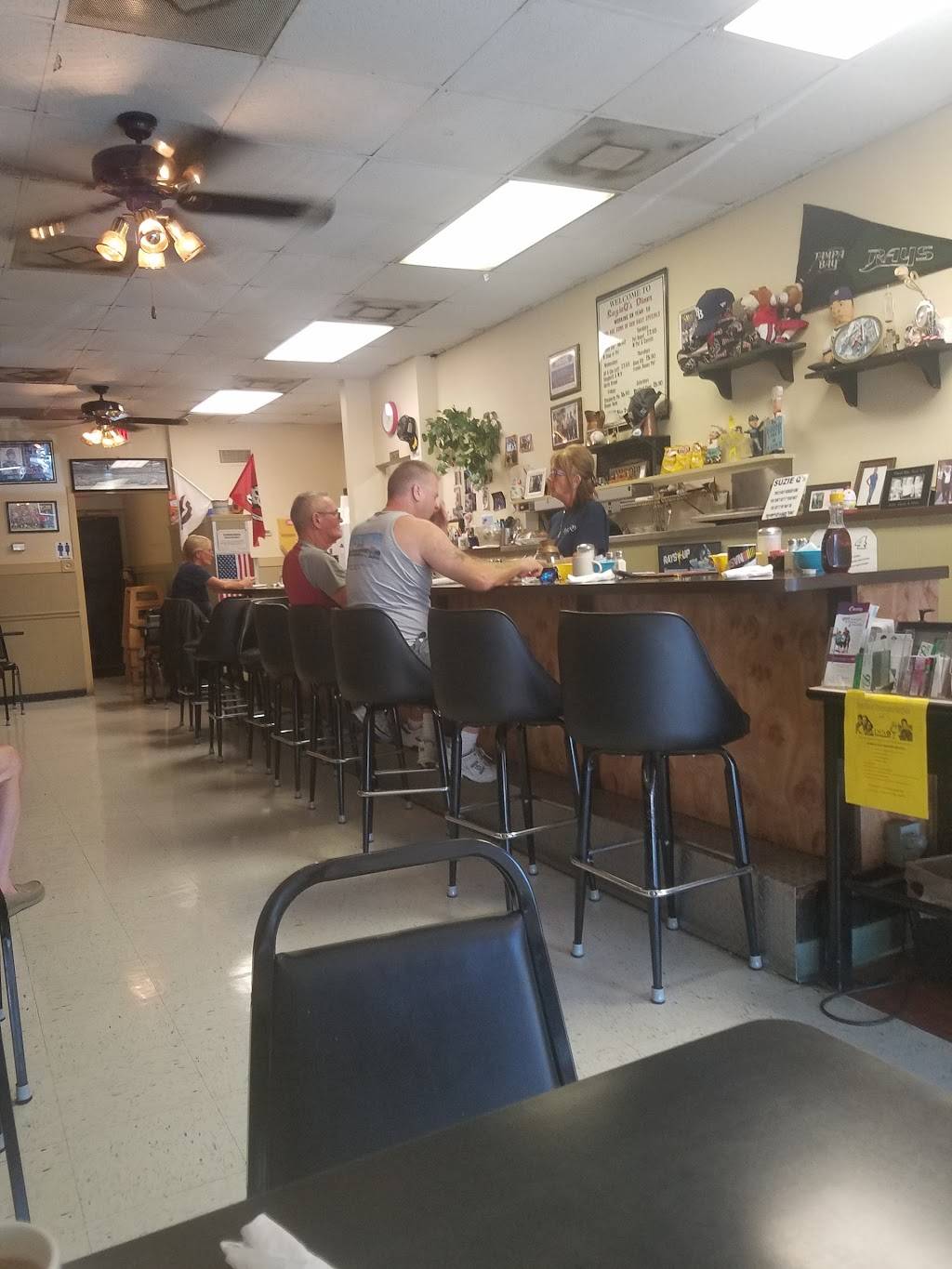 Suzie Qs Diner | restaurant | 9124 Seminole Blvd, Seminole, FL 33772, USA | 7273932906 OR +1 727-393-2906