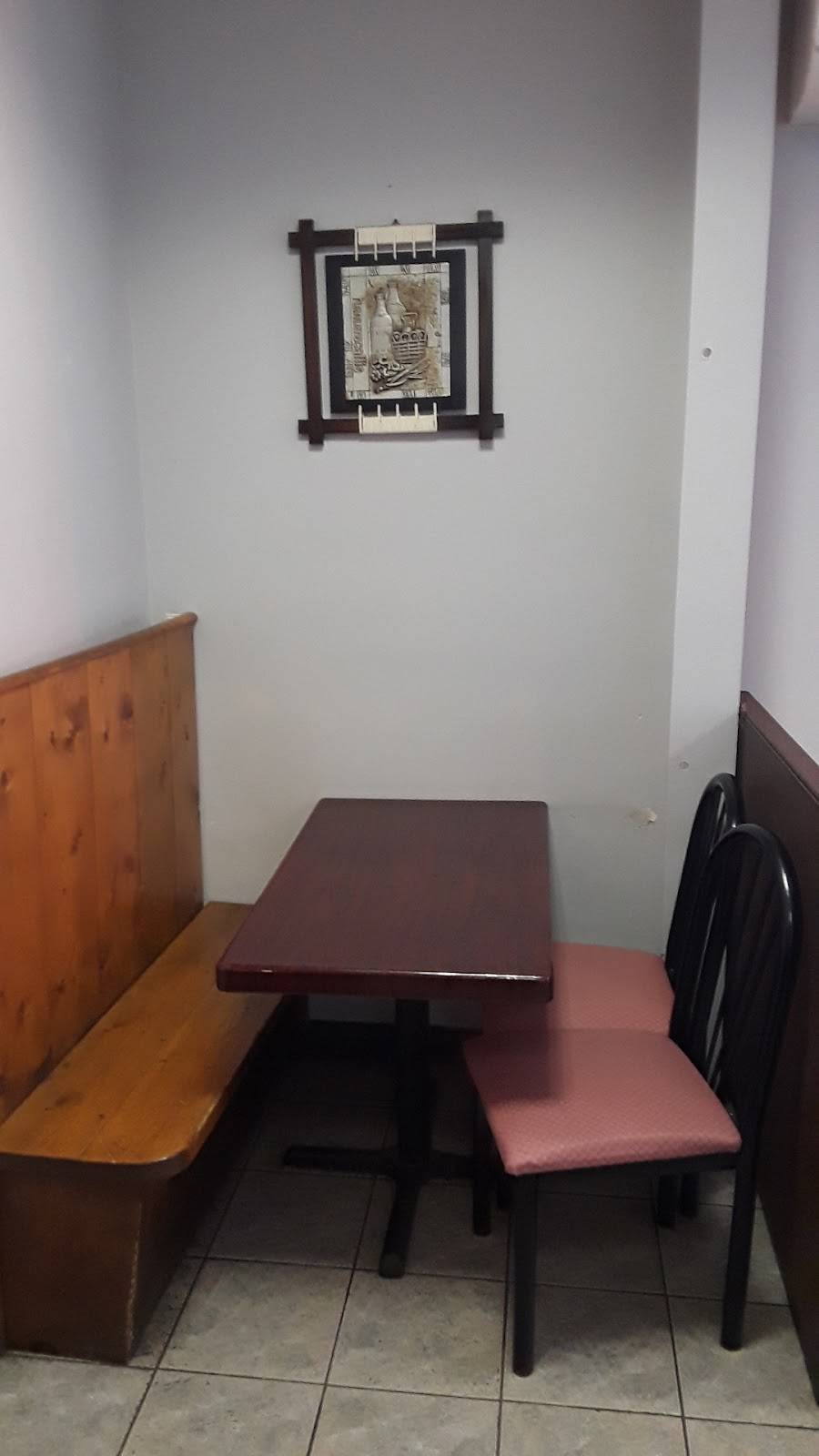 Feng Tong Chinese Kitchen | restaurant | 650 Park Ave, Keene, NH 03431, USA | 6033528600 OR +1 603-352-8600