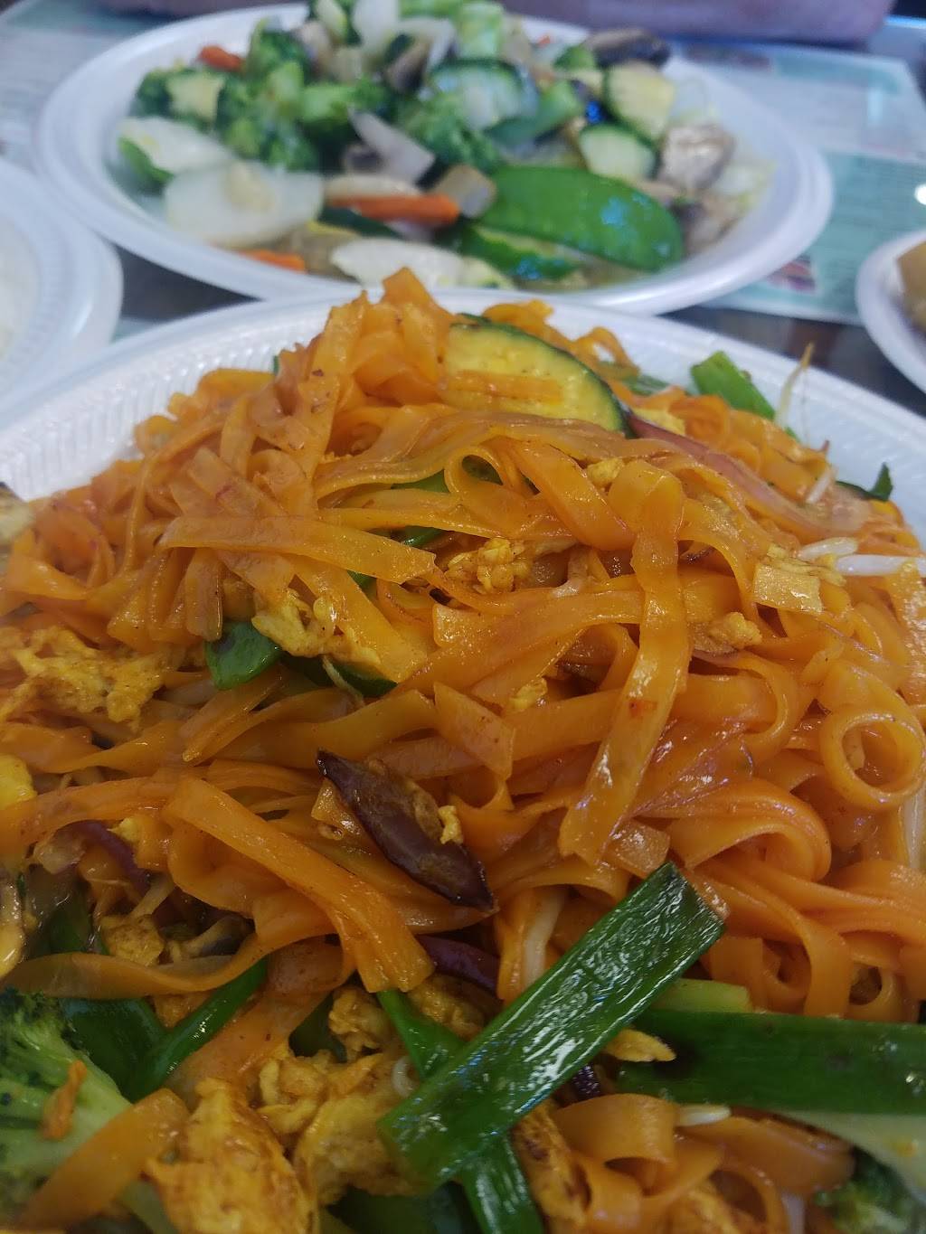 China Hot Wok | meal delivery | 7121 W Craig Rd #112, Las Vegas, NV 89129, USA | 7025151443 OR +1 702-515-1443