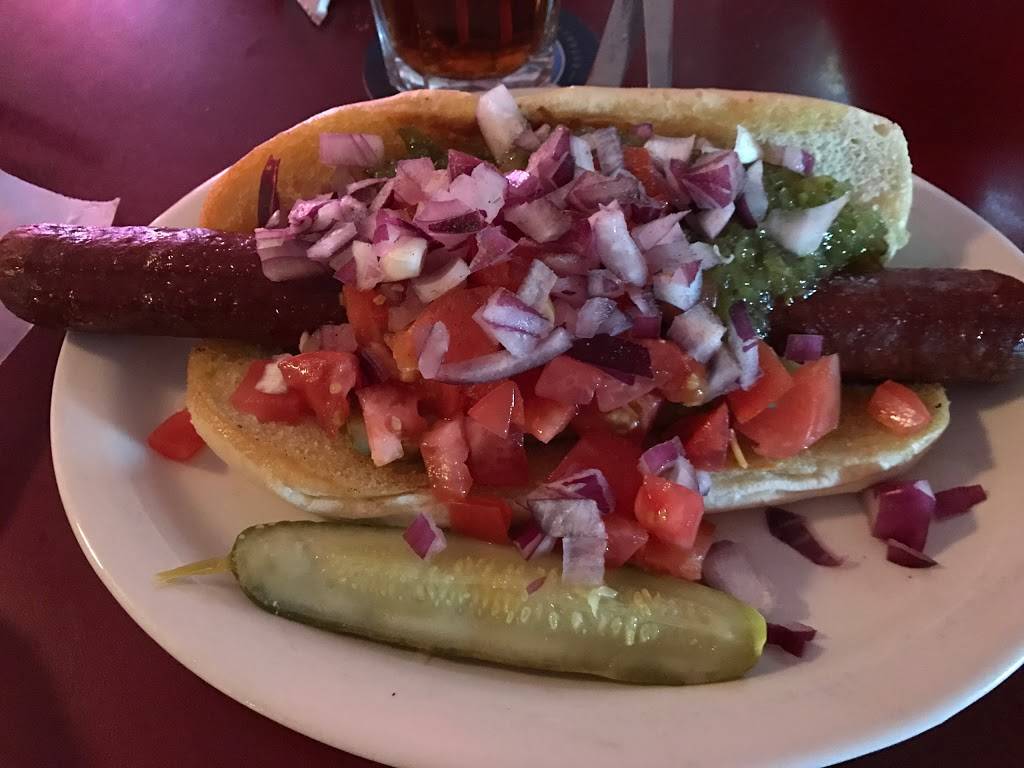 The Red Bar and Grill | restaurant | 416 Beltline Rd, Collinsville, IL 62234, USA | 6182238822 OR +1 618-223-8822