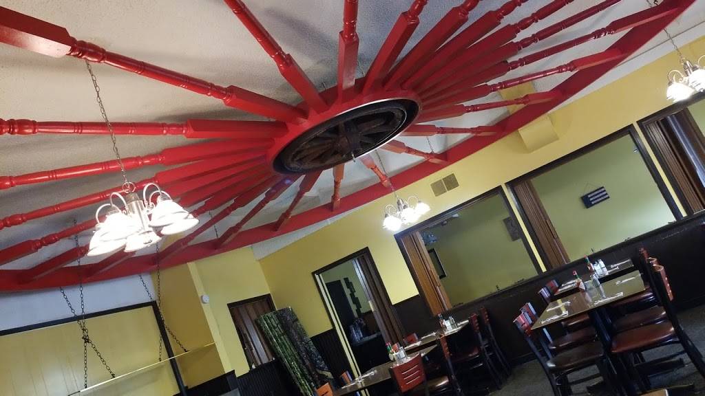 Pattys Eggnest-Chuckwagon Inn | restaurant | 6720 Evergreen Way, Everett, WA 98203, USA | 4253532200 OR +1 425-353-2200