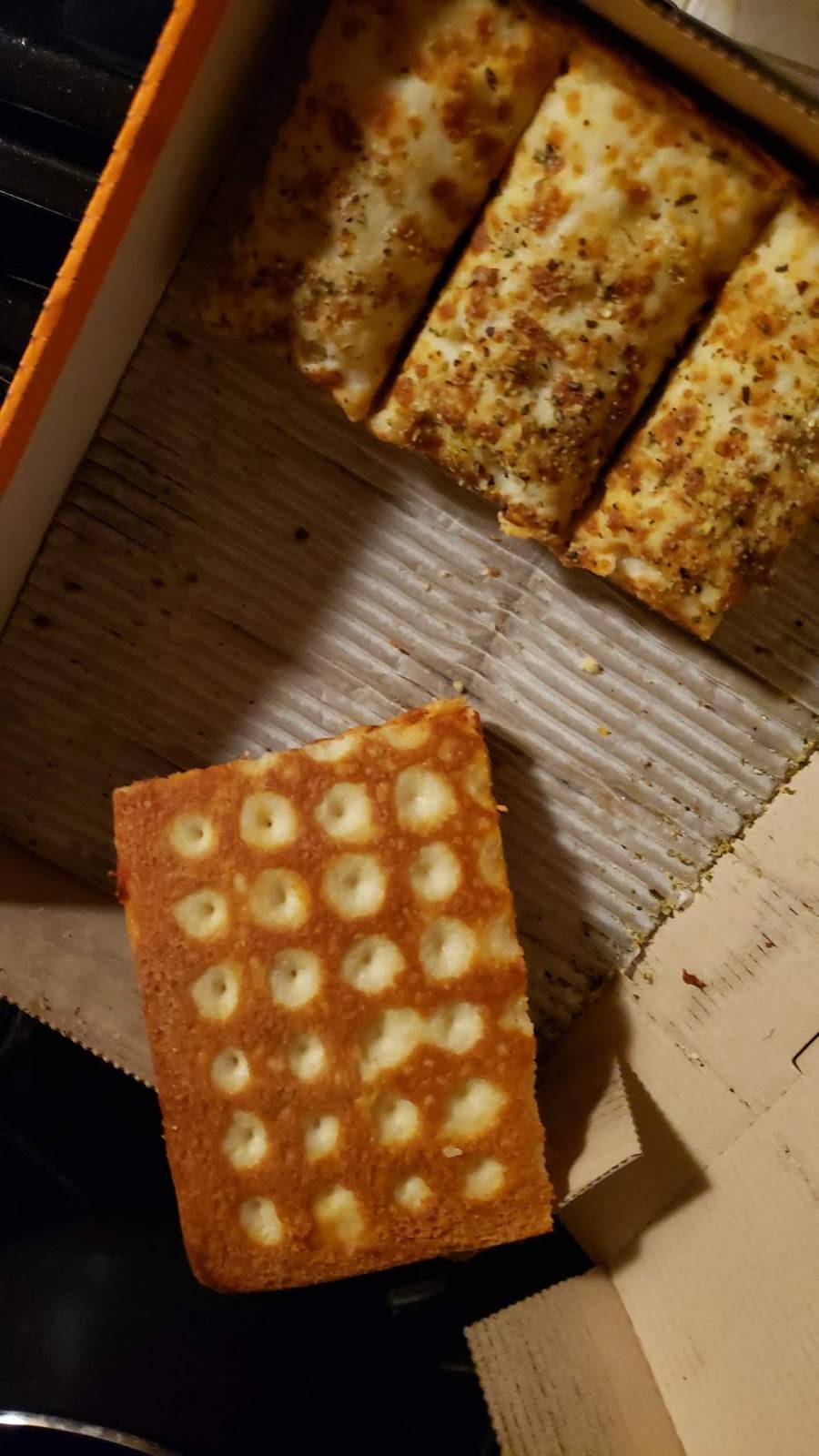 Little Caesars Pizza | meal takeaway | 1479a Mentor Ave, Painesville, OH 44077, USA | 4403549191 OR +1 440-354-9191