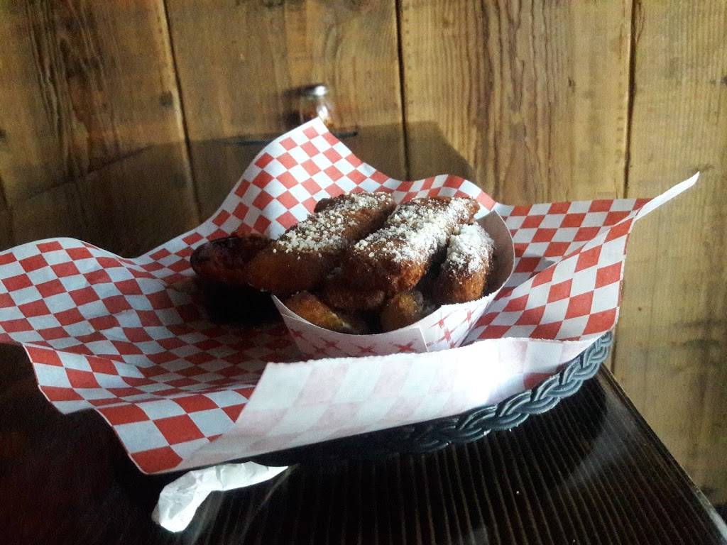 Mini Maxwells | restaurant | 913 Dana Dr, Redding, CA 96003, USA | 5307681175 OR +1 530-768-1175