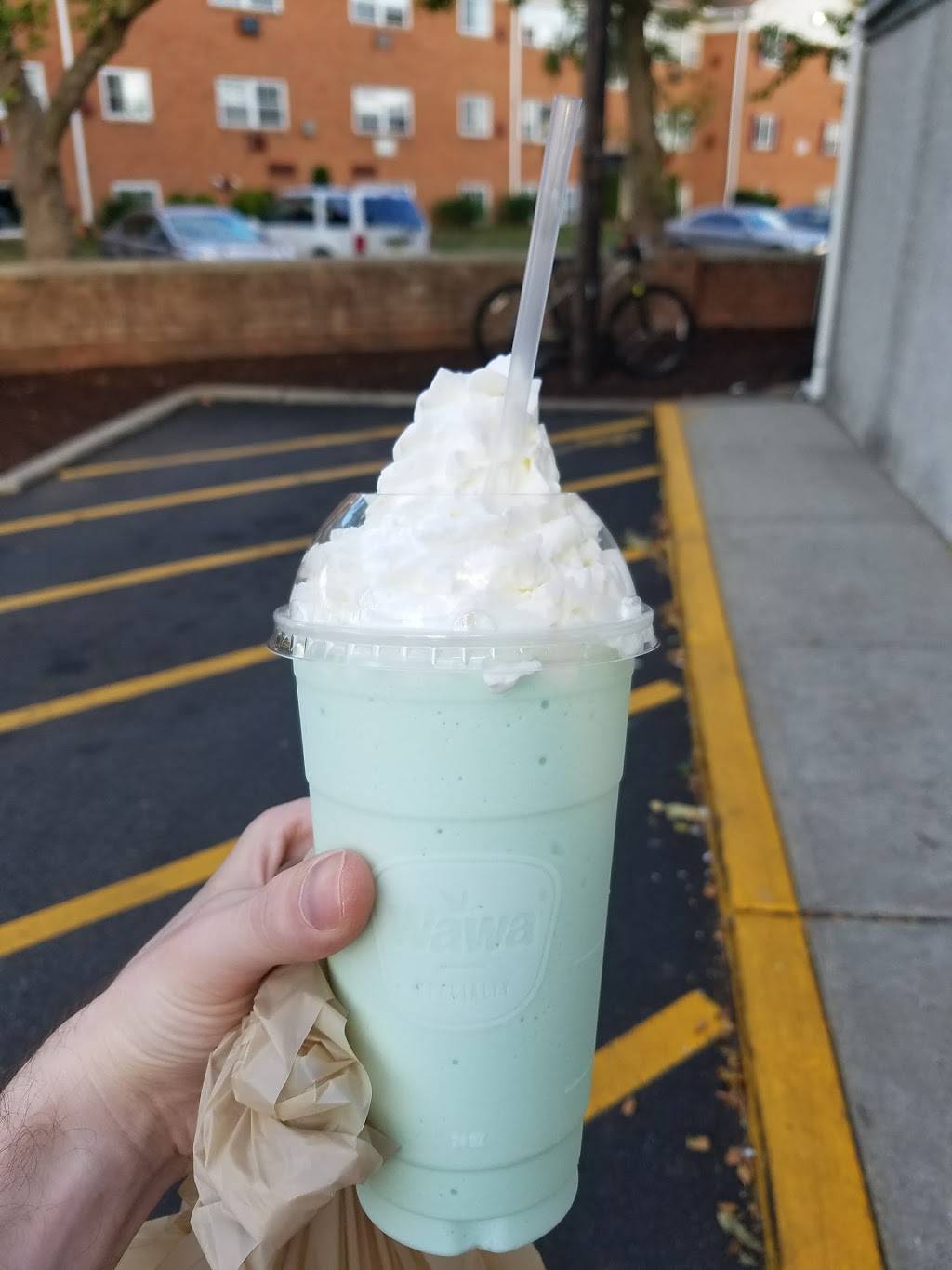 Wawa | cafe | 590 N Evergreen Ave, Woodbury, NJ 08096, USA | 8568458713 OR +1 856-845-8713