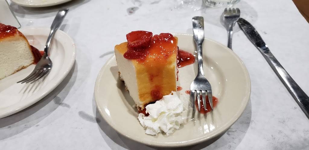 Denunzios Italian Restaurant | restaurant | 2644 Mosside Blvd, Monroeville, PA 15146, USA | 4123747120 OR +1 412-374-7120