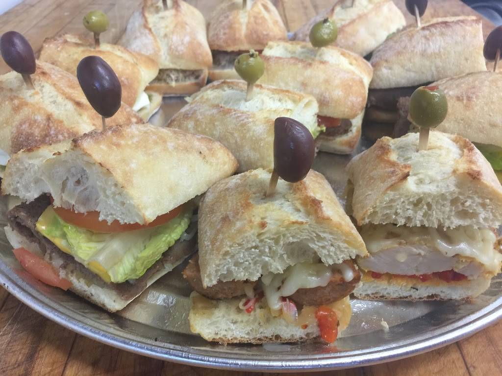 Presto Panini | restaurant | 4605 Rue Fairway, Lachine, QC H8T 1B7, Canada | 5146340005 OR +1 514-634-0005