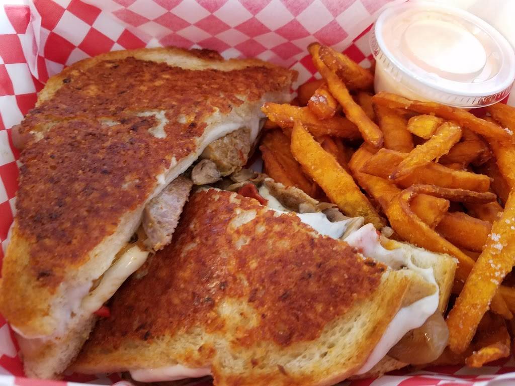 GourMelt | restaurant | 101 University Terrace, Reno, NV 89503, USA | 7755015250 OR +1 775-501-5250