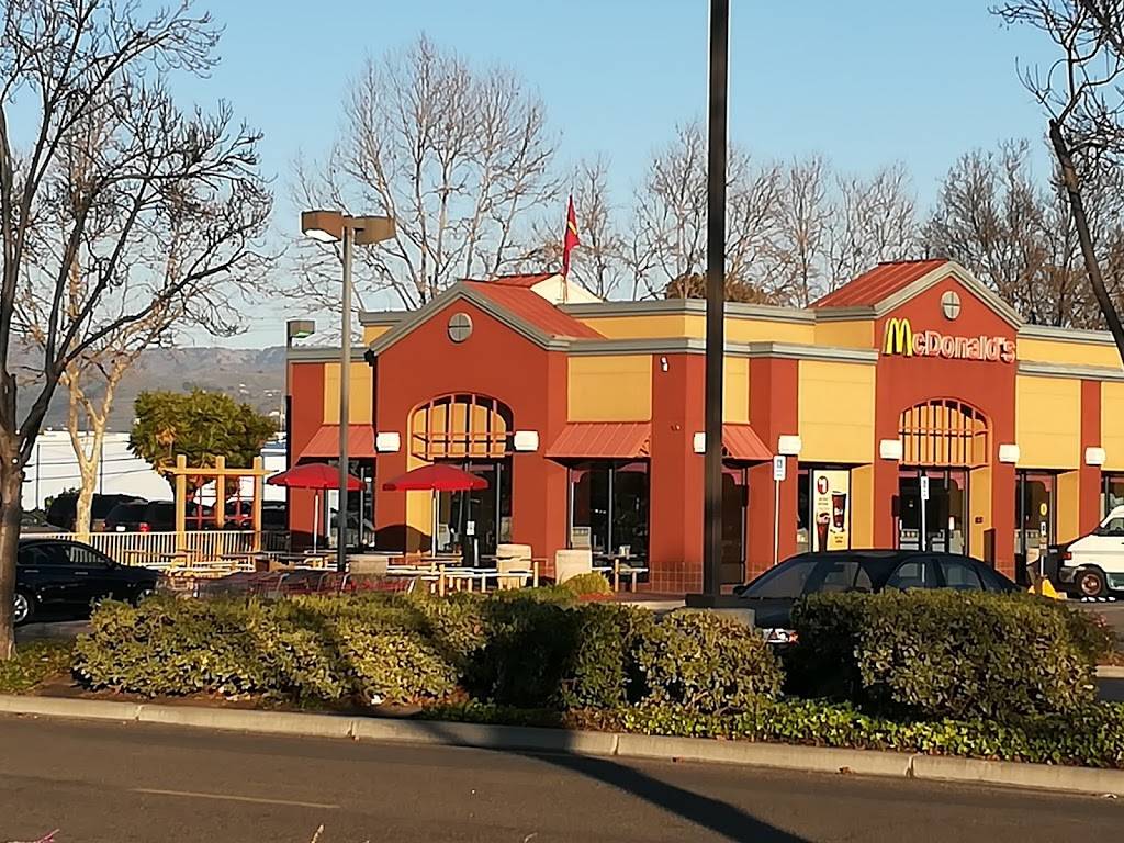 McDonalds | cafe | 1451 Coleman Ave, Santa Clara, CA 95050, USA | 4087488961 OR +1 408-748-8961