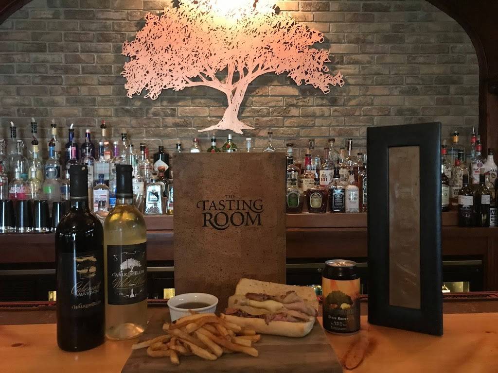 Walkers Bluff | restaurant | 326 Vermont Rd, Carterville, IL 62918, USA | 6189569900 OR +1 618-956-9900