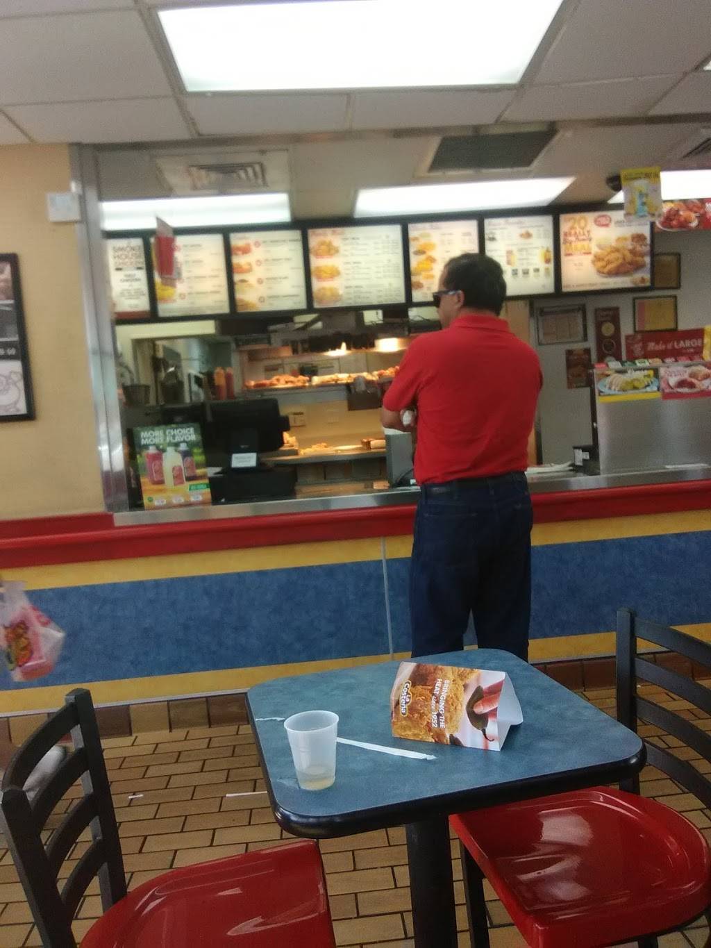 Churchs Chicken | restaurant | 1155 NW 54th St, Miami, FL 33147, USA | 3057565180 OR +1 305-756-5180