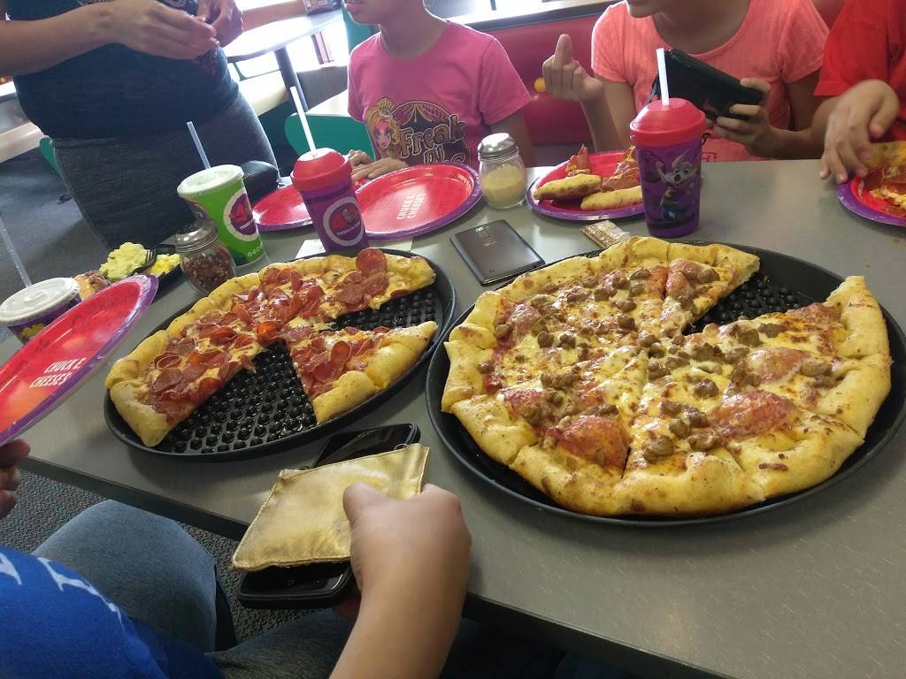 Chuck E. Cheeses | restaurant | 7142 Carpenter Rd, Skokie, IL 60077, USA | 8476798180 OR +1 847-679-8180