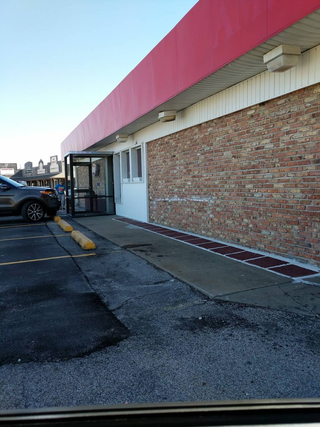 Dairy Queen Store | restaurant | 1836 Madison Ave, Council Bluffs, IA 51503, USA | 7123286966 OR +1 712-328-6966