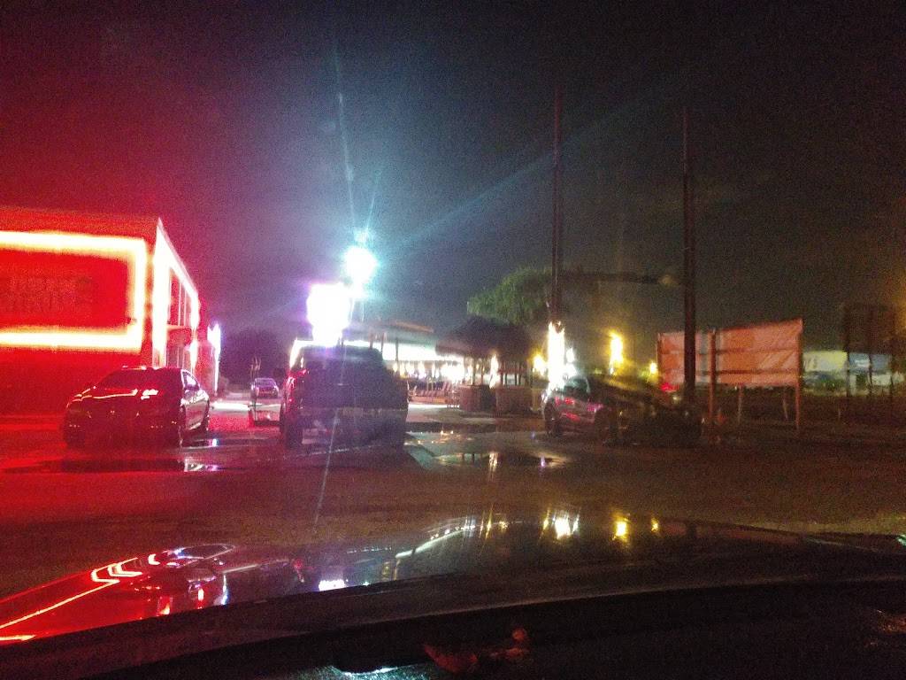 Hammered Harrys Tampa | night club | 6807 E Adamo Dr, Tampa, FL 33619, USA | 8136203800 OR +1 813-620-3800