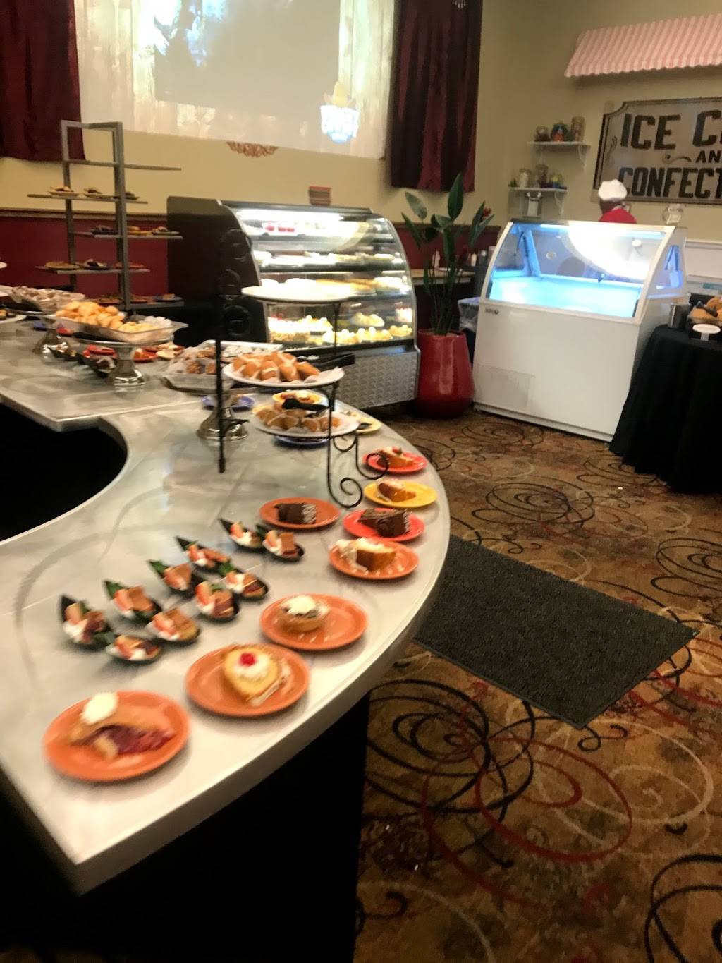 Hungry Cowboy Buffet | restaurant | Albuquerque, NM 87121, USA | 5053527885 OR +1 505-352-7885