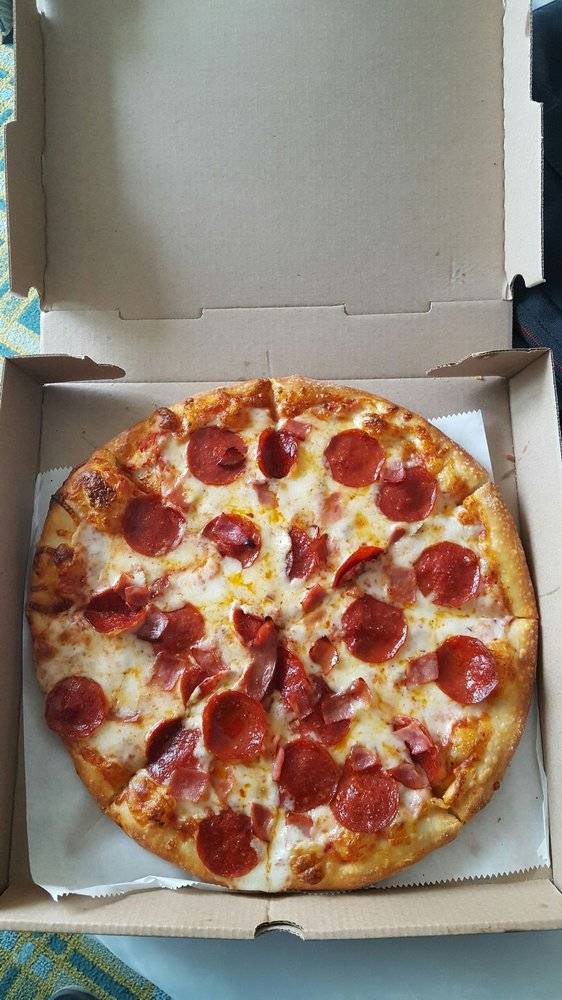 Corner Pizza | restaurant | 1091 Norfolk Ave # 202, Virginia Beach, VA 23451, USA | 7574229494 OR +1 757-422-9494